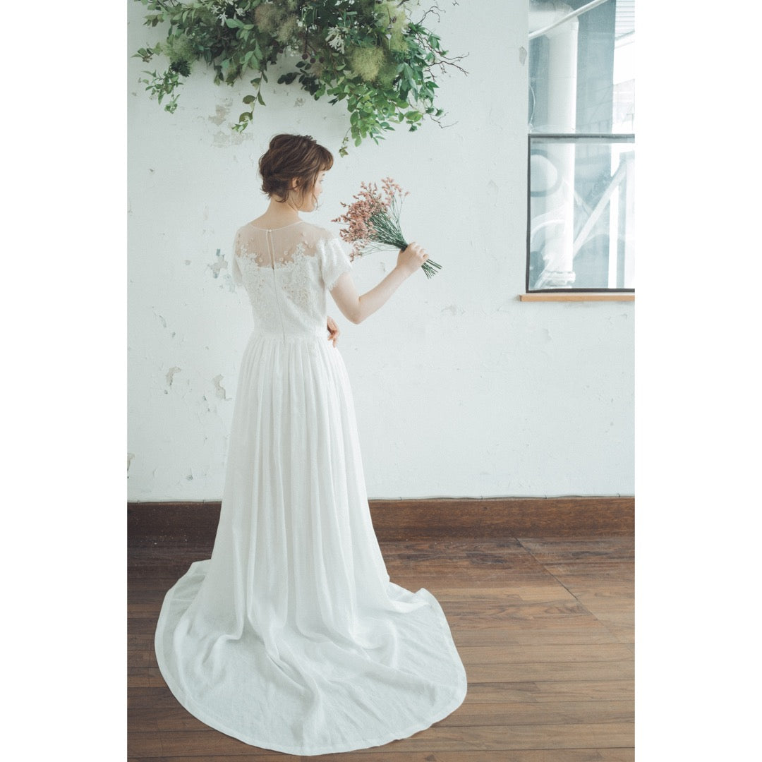 花とひかりのドレス【結婚式 カラードレス レンタル】