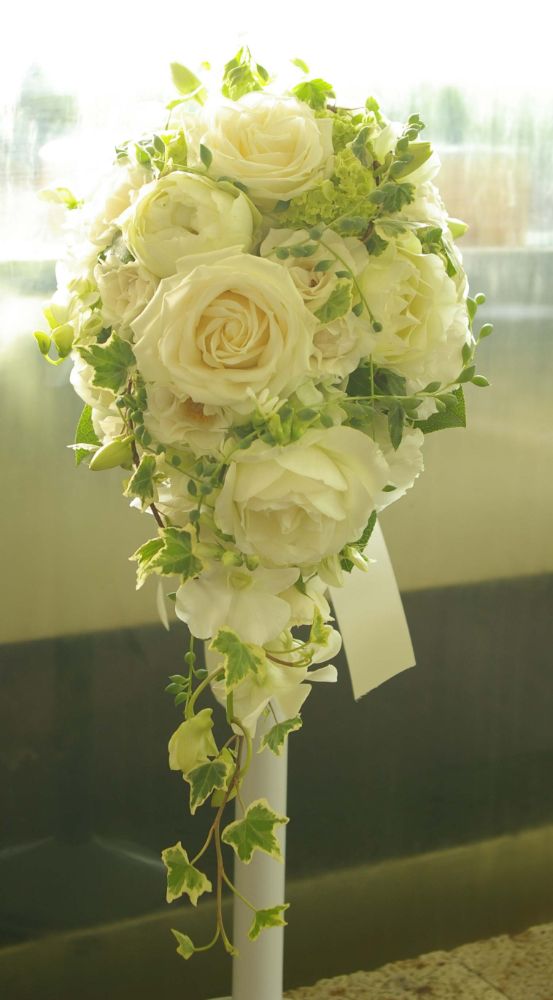 【生花】オーダーメイド/ キャスケードブーケ・クレッセントブーケ[セットプランGrace] 【結婚式 フラワー 生花 ブーケ ブートニア オーダーメイド】