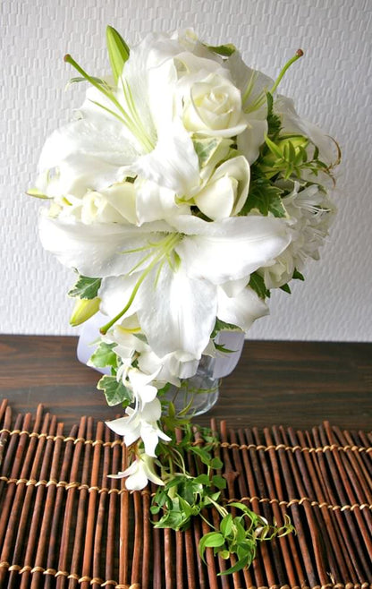 【生花】オーダーメイド/ キャスケードブーケ・クレッセントブーケ[セットプランGrace] 【結婚式 フラワー 生花 ブーケ ブートニア オーダーメイド】