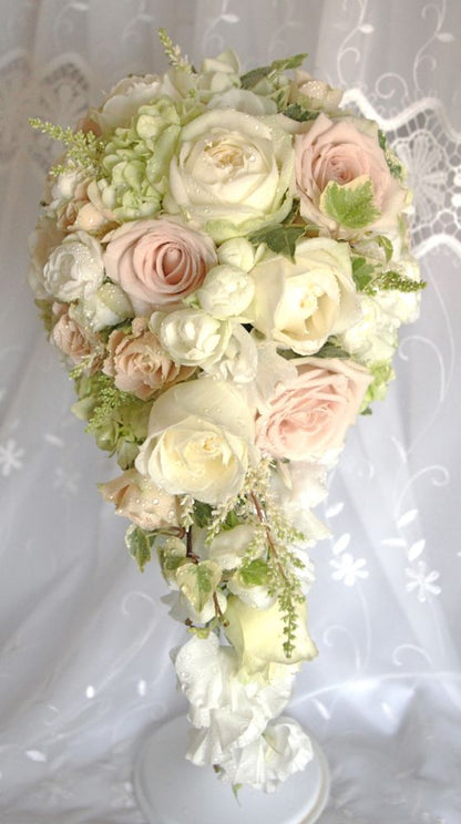 【生花】オーダーメイド/ キャスケードブーケ・クレッセントブーケ[セットプランGrace] 【結婚式 フラワー 生花 ブーケ ブートニア オーダーメイド】