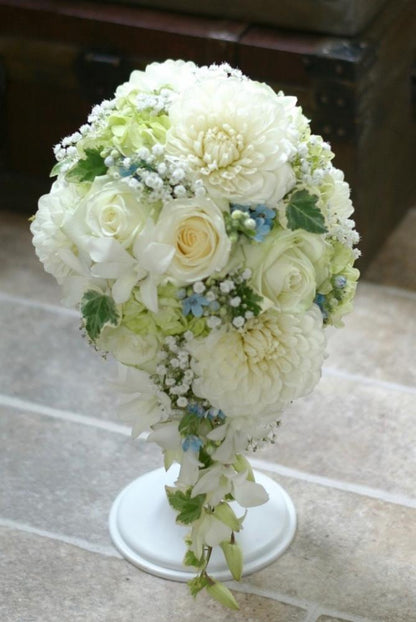 【生花】オーダーメイド/ キャスケードブーケ・クレッセントブーケ[セットプランGrace] 【結婚式 フラワー 生花 ブーケ ブートニア オーダーメイド】