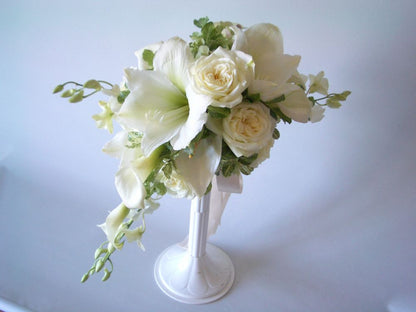 【生花】オーダーメイド/ キャスケードブーケ・クレッセントブーケ[セットプランGrace] 【結婚式 フラワー 生花 ブーケ ブートニア オーダーメイド】