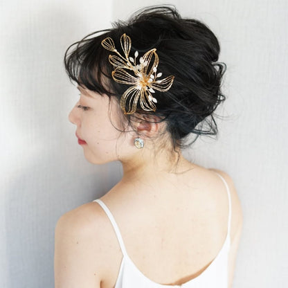 【ヘッドドレス】ゴールドフラワーのヘッドコーム 【結婚式 ヘアアクセサリー】
