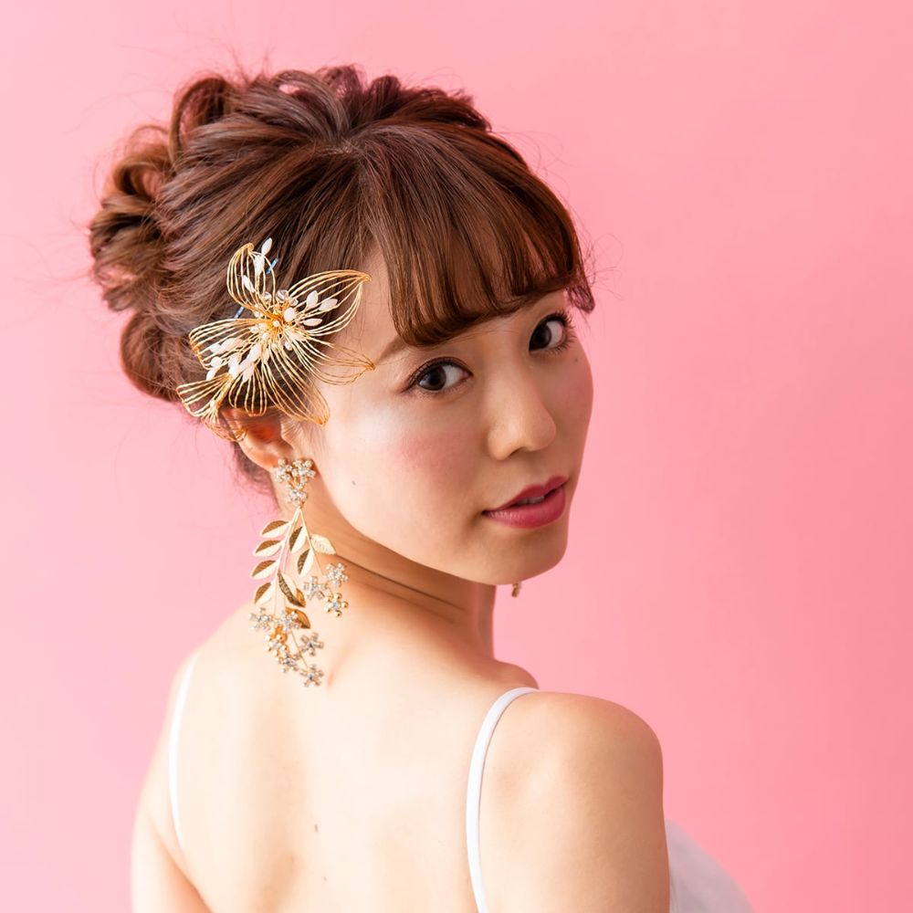 【ヘッドドレス】ゴールドフラワーのヘッドコーム 【結婚式 ヘアアクセサリー】
