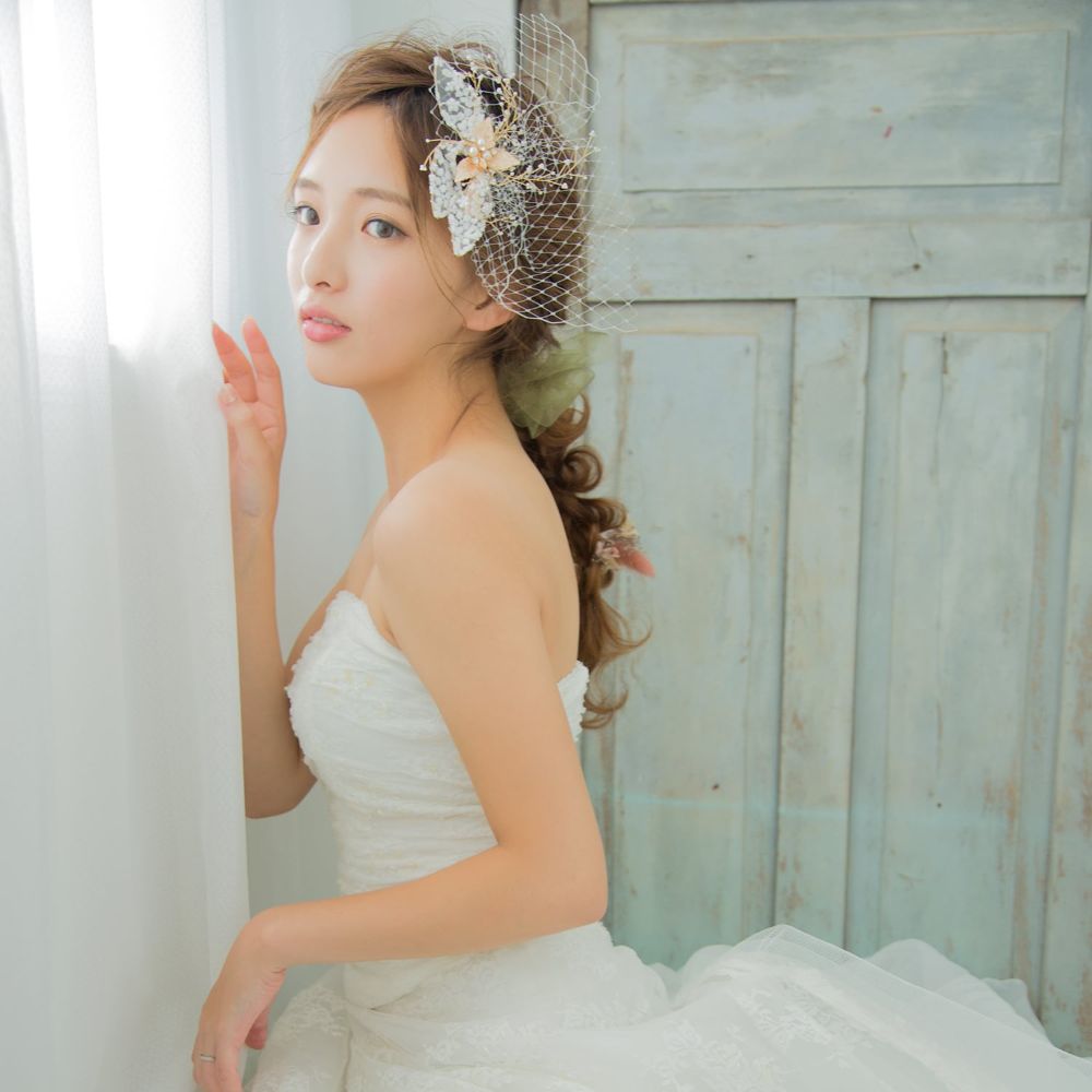 【ヘッドドレス】ゴールドレースボンネ 【結婚式 ヘアアクセサリー】