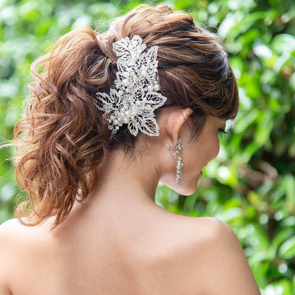 【ヘッドドレス】パールとクリスタルのリーフヘッドドレス/ブライダルアクセサリー 【結婚式 ヘアアクセサリー】