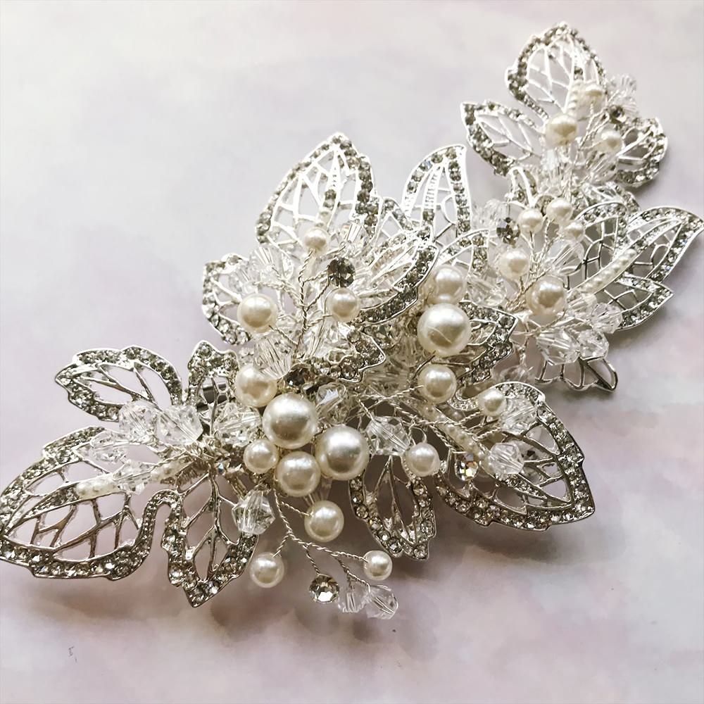 【ヘッドドレス】パールとクリスタルのリーフヘッドドレス/ブライダルアクセサリー 【結婚式　ヘアアクセサリー】