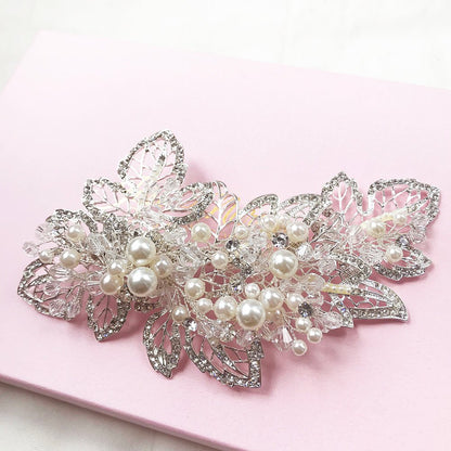 【ヘッドドレス】パールとクリスタルのリーフヘッドドレス/ブライダルアクセサリー 【結婚式 ヘアアクセサリー】