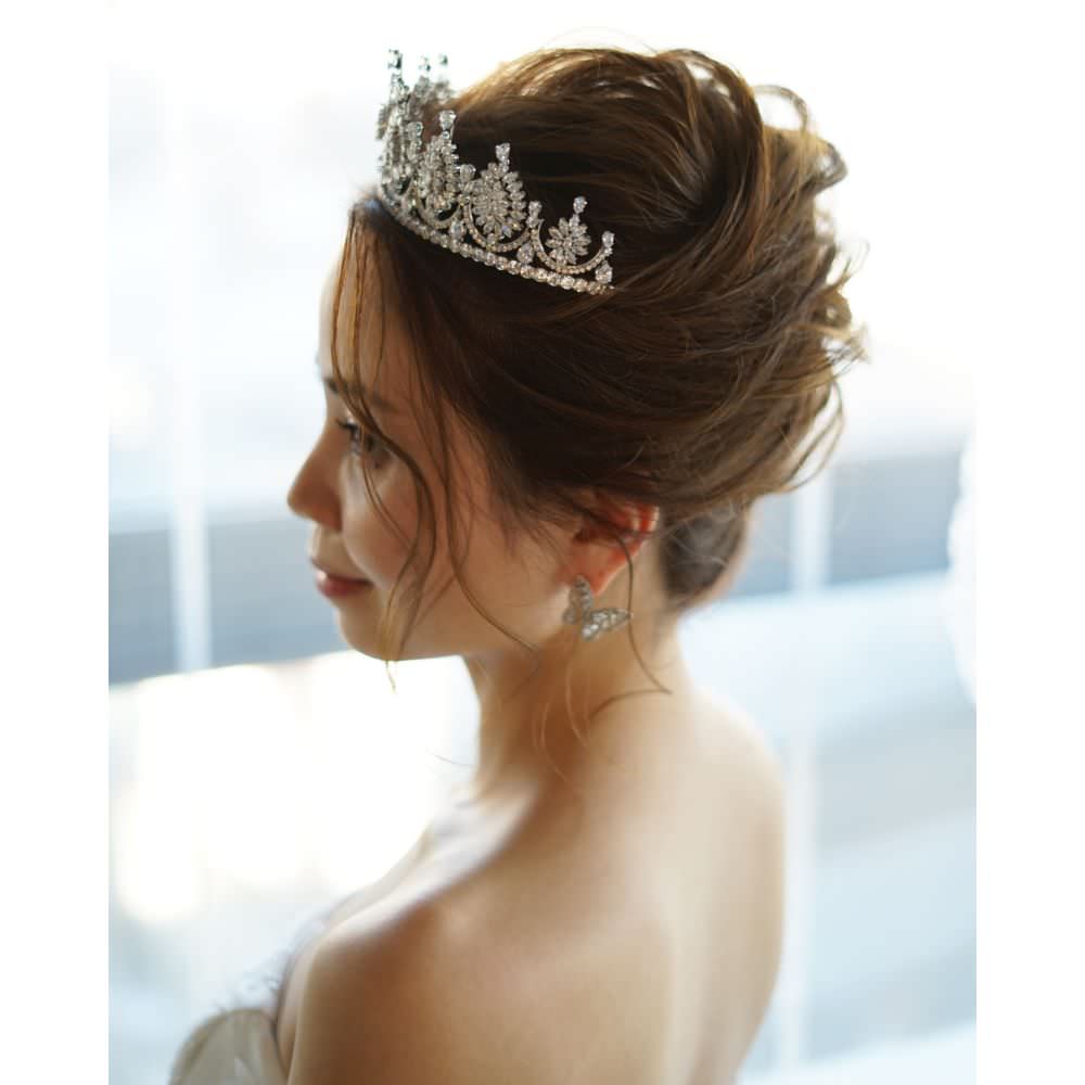 【ティアラ】Zirconia Crown Olivia Tiara/ブライダルアクセサリー 【結婚式 ヘアアクセサリー】