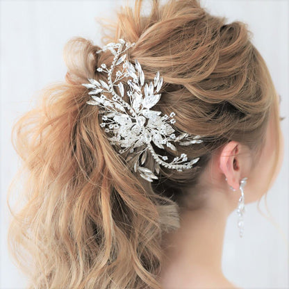 【ヘッドドレス】パールとクリスタルの小枝ヘッドドレス/ブライダルアクセサリー 【結婚式　ヘアアクセサリー】