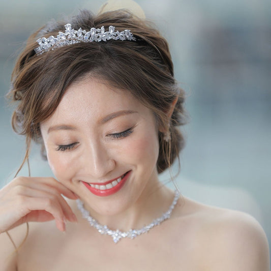 【ティアラ】キュービックジルコニア brilliantブライダルティアラ 【結婚式 ヘアアクセサリー】