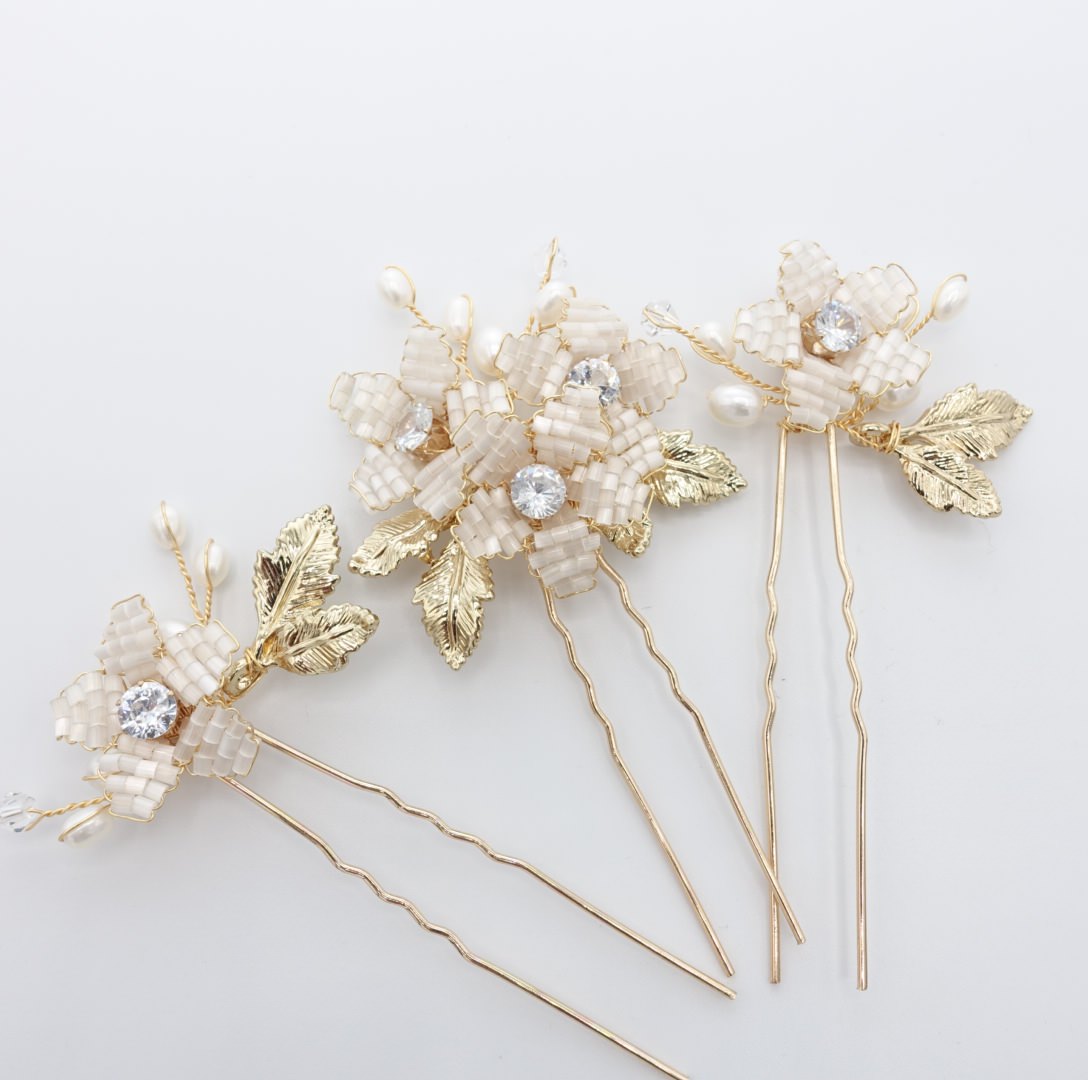 【ヘッドドレス】小枝 ビーズ フラワー 3P ヘアピン/ブライダルアクセサリー 【結婚式　ヘアアクセサリー】