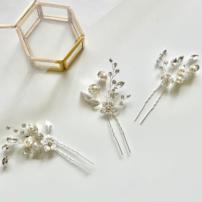 【ヘッドドレス】小枝 シルバー フラワー&パール 3P ヘアピン【結婚式 ヘアアクセサリー】