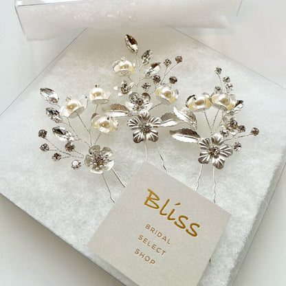 【ヘッドドレス】小枝 シルバー フラワー&パール 3P ヘアピン【結婚式 ヘアアクセサリー】