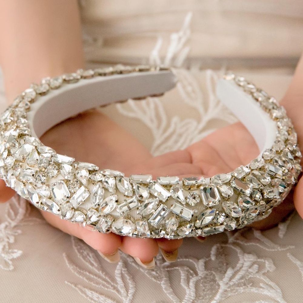 ウェディング アクセサリー【ドロップ ジュエリー カチューシャ】【結婚式 ヘアアクセサリー】