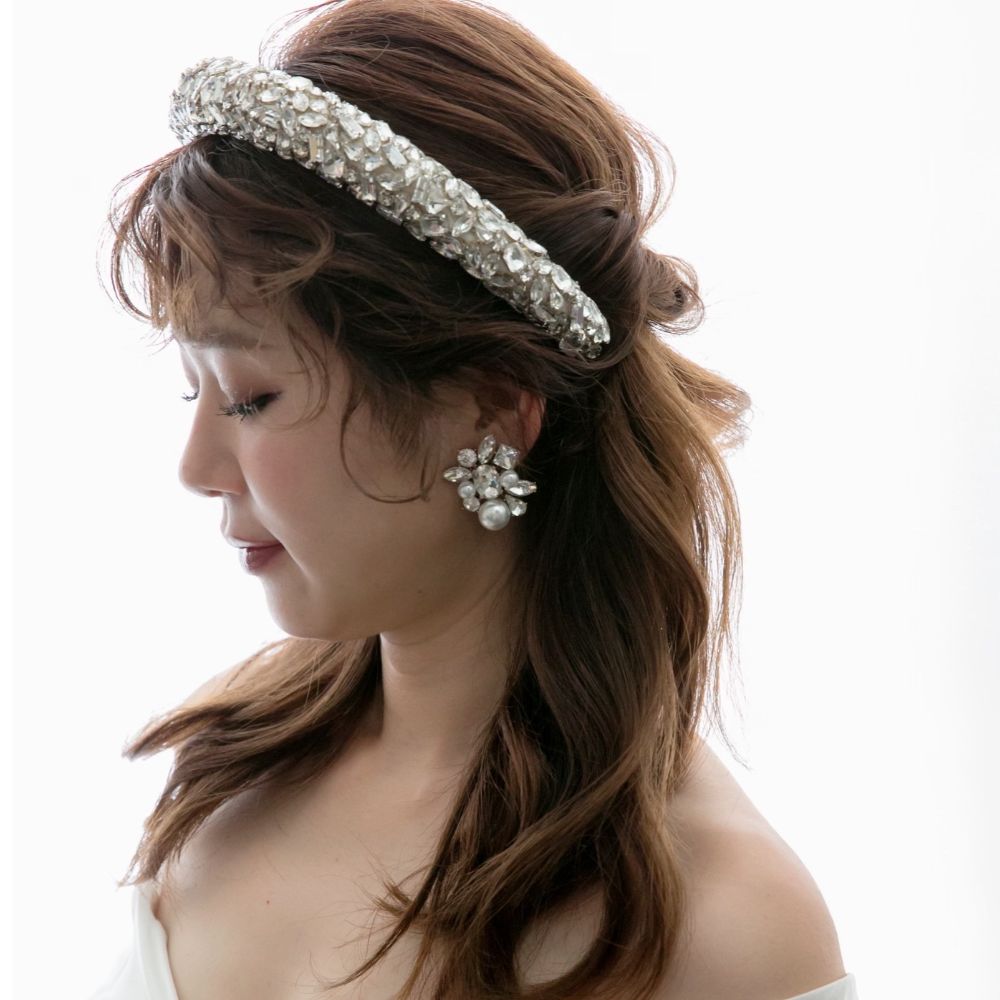 ウェディング アクセサリー【ドロップ ジュエリー カチューシャ】【結婚式　ヘアアクセサリー】