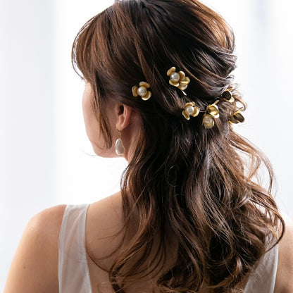 【 ヘッドドレス】ゴールド フラワー パール 5P ヘアピン 【結婚式　ヘアアクセサリー】