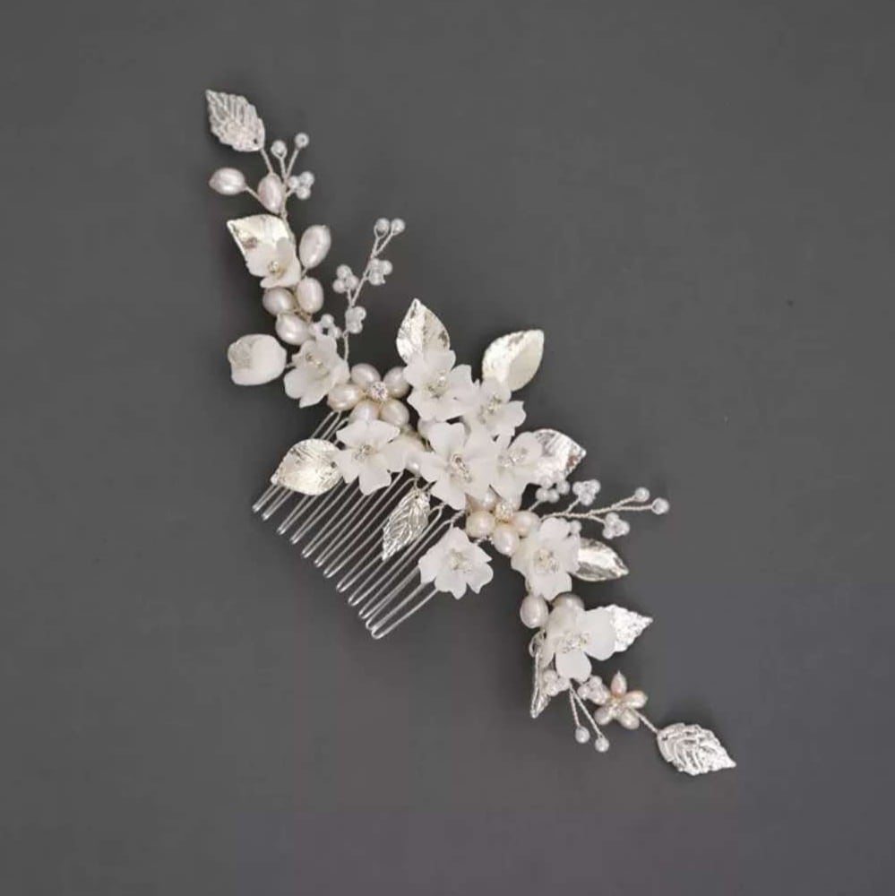 【ヘッドドレス】ヘアコーム ~ブライダルヘッドドレス~ ≪HC-26≫ 【結婚式 ヘアアクセサリー】