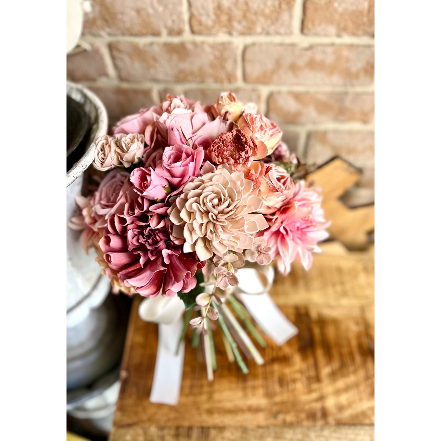 【レンタル】フォトウェディング用フラワーアーチ(レンタルブーケ&ブートニアセット)【結婚式 フラワー 会場装花】