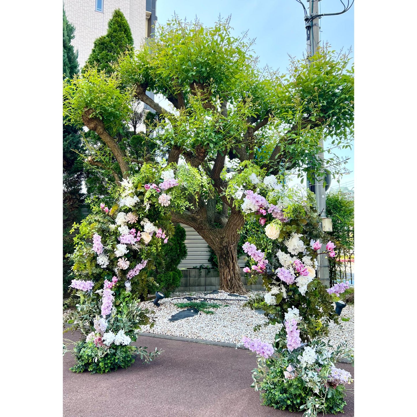 【レンタル】フォトウェディング用フラワーアーチ(レンタルブーケ&ブートニアセット)【結婚式 フラワー 会場装花】