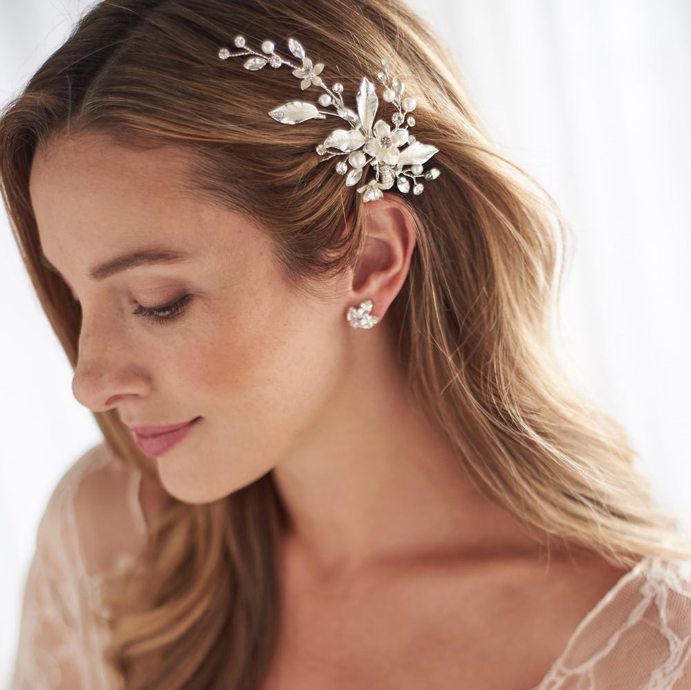 【ヘッドドレス】パールフローラルゴールドヘアクリップ 【結婚式 ヘアアクセサリー】