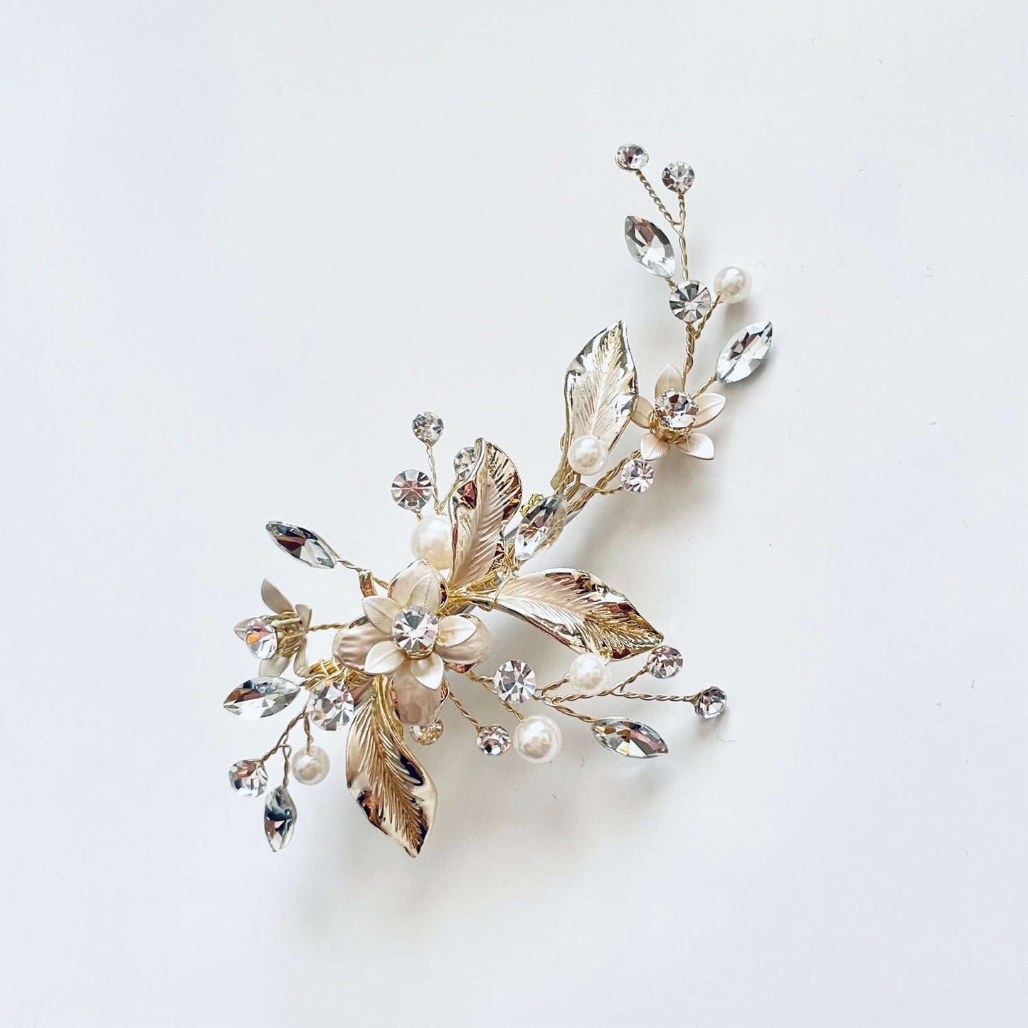 【ヘッドドレス】パールフローラルゴールドヘアクリップ 【結婚式 ヘアアクセサリー】