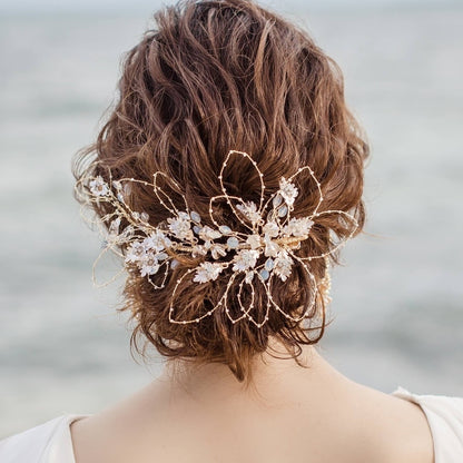 【ヘッドドレス】ヘッドピース ~ブライダルヘッドドレス~ ≪HP-24≫ 【結婚式　ヘアアクセサリー】