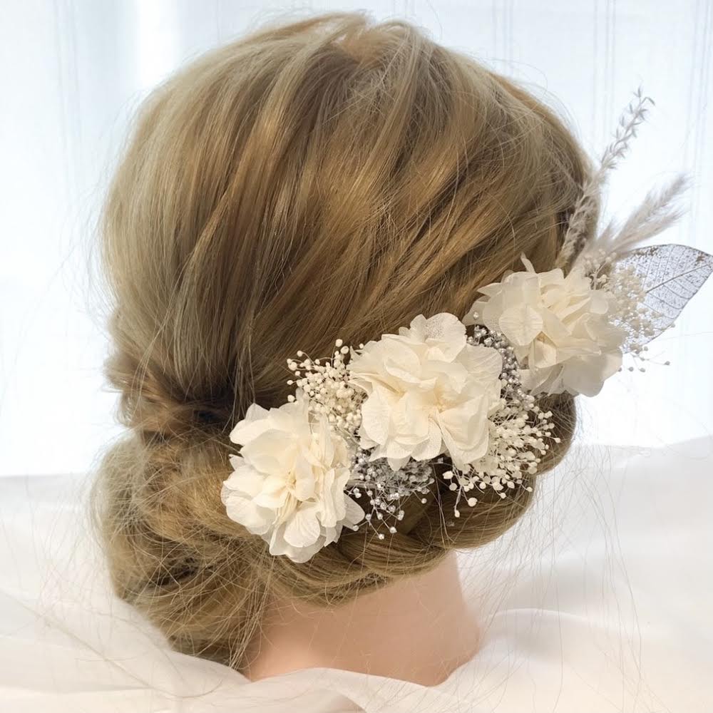 髪飾り ピュアホワイト【ヘアアクセサリー 花 ドライフラワー プリザーブド】 【結婚式 ヘアアクセサリー】