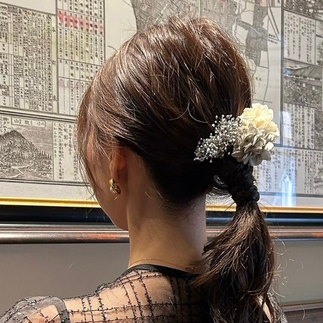 髪飾り スモーキーホワイト【ヘアアクセサリー 花 ドライフラワー プリザーブド】 【結婚式 ヘアアクセサリー】