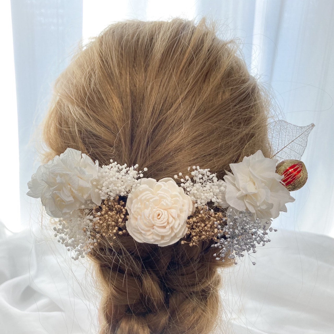 髪飾り ウィスキーホワイト【ヘアアクセサリー 花 ドライフラワー プリザーブド】 【結婚式 ヘアアクセサリー】