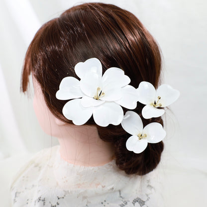 ヘアアクセサリー A1【アメリカンフラワー　髪飾り　和装ヘアアクセサリー　花　ヘッドドレス】 【結婚式　ヘアアクセサリー】