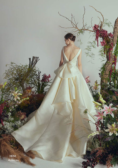 IM-0004 Hera OffWhite【ウェディングドレス レンタル】