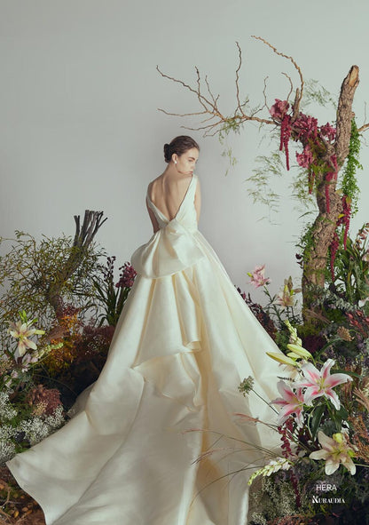 IM-0004 Hera OffWhite【ウェディングドレス レンタル】