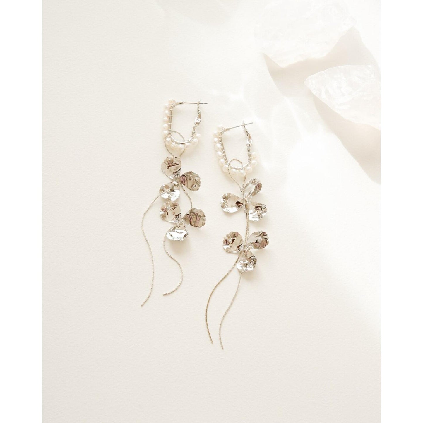 silver flower chain