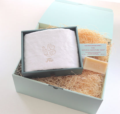 ⑦赤ちゃんから使える肌に優しいギフト【BOX】