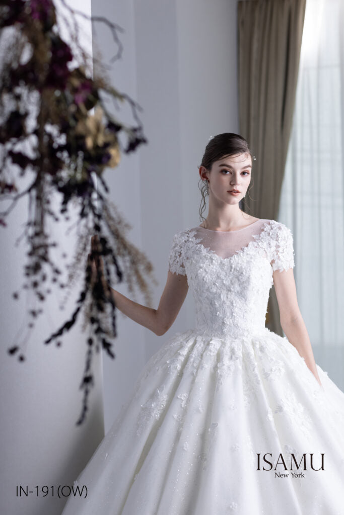 ISLA【ウェディングドレス レンタル】