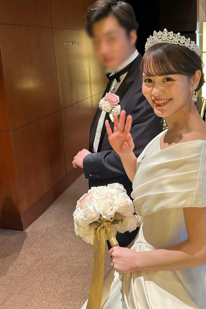 [レンタル]Ivory & Co. アイボリーアンドコー ALEXANDRA TIARA アレクサンドラティアラ ~ブライダルティアラ~【結婚式 ヘアアクセサリー】