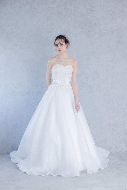 IVY-3(A)【結婚式 ウェディングドレス レンタル】