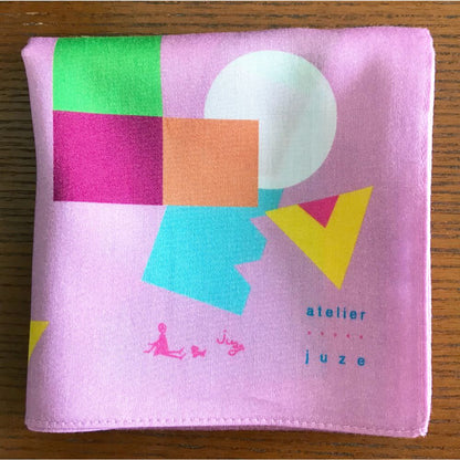 アトリエ・ジュゼのハンカチ(LOVE_ピンク) 【結婚式 ギフト 引き出物 タオル 寝具】