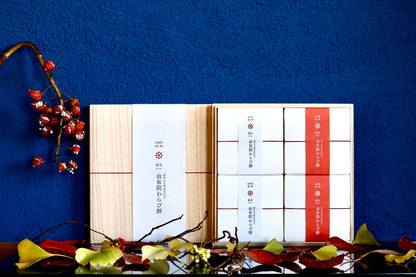 【わらび餅】桐箱入り由布院わらび餅 真空パック200g×4個詰合せ(きな粉×2・黒糖きな粉×2) 【結婚式 ギフト 食品 引き菓子 和菓子】