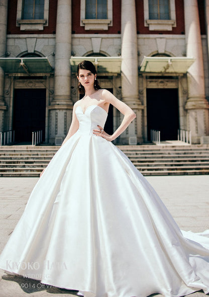 KH-9014 ow【ウェディングドレス レンタル】