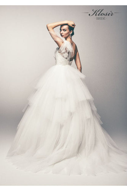 LIBELIA 【ウェディングドレス レンタル】