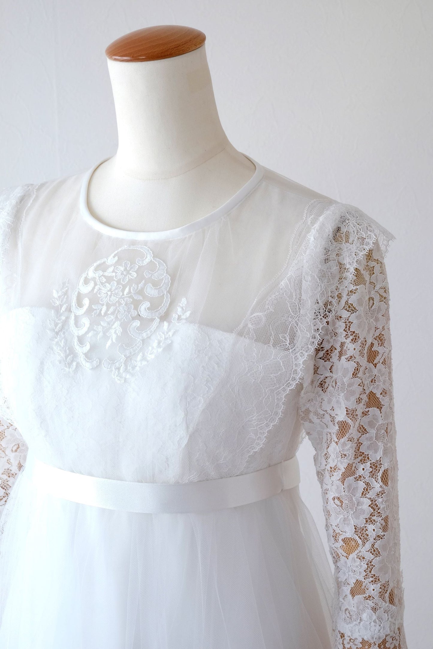 ウェディングドレス 【ウェディングドレス レンタル】