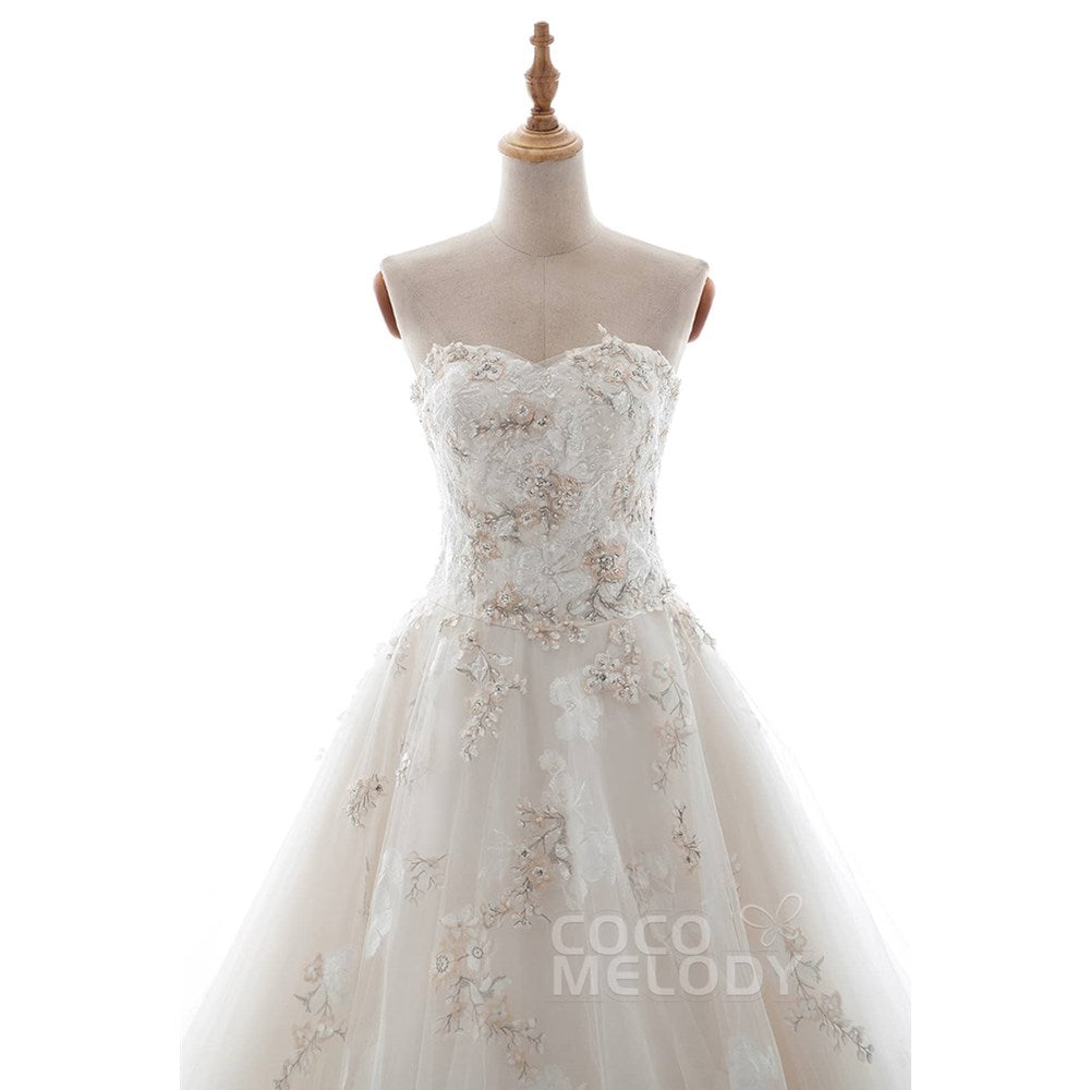 LD5148 スウィスチュール 豪華な刺繍 ハートネック ウェディングドレス 【ウェディングドレス オーダーメイド】