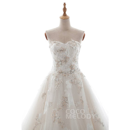 LD5148 スウィスチュール 豪華な刺繍 ハートネック ウェディングドレス 【ウェディングドレス オーダーメイド】