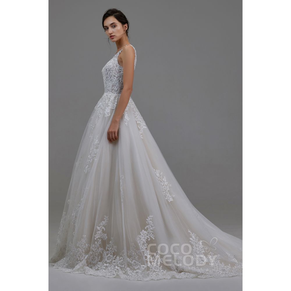 LD5813 レース Aライン Vネック ウェディングドレス 【ウェディングドレス オーダーメイド】