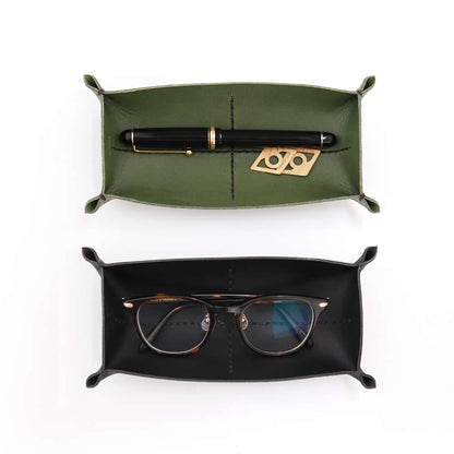 松葉” 革トレイ ペン&メガネ KAKURA 【結婚式 引き出物 ギフト】