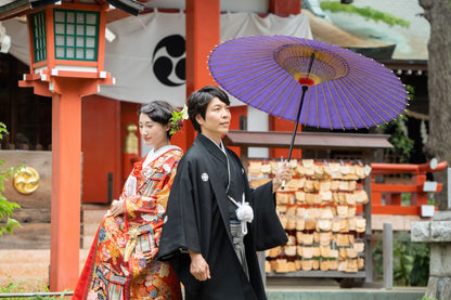 【自由が丘　熊野神社　和装フォト(衣裳込み)/写真データ100枚以上撮影】スタジオ・(自由が丘熊野神社)(ヘアメイク1スタイル洋髪・衣裳・小物・アテンド込み)　【結婚式　写真　フォトウェディング】