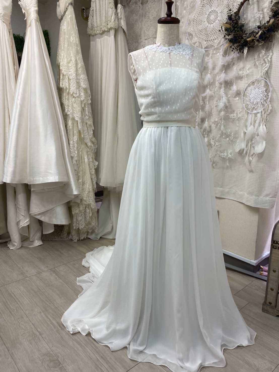 ドット×フリンジのデザイン性ドレス 【ウェディングドレス オーダーメイド】