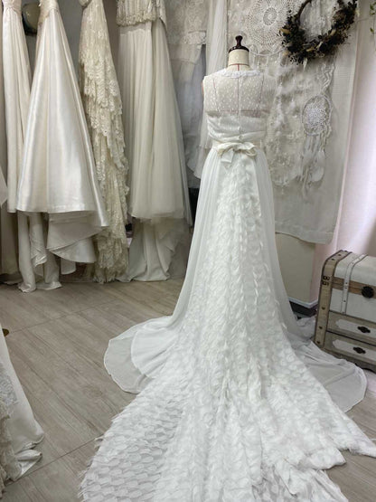 ドット×フリンジのデザイン性ドレス 【ウェディングドレス オーダーメイド】